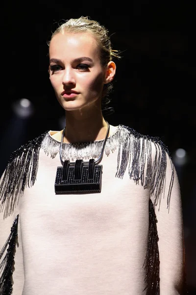 Look 55
